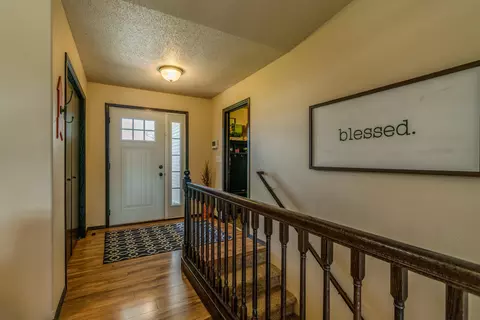 3225 Tyndale Cir, Bismarck, ND 58503 photo 12