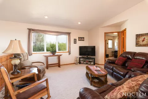 3024 Hillside Rd, Mandan, ND 58554 photo 13