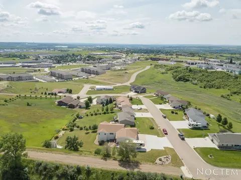 3024 Hillside Rd, Mandan, ND 58554 photo 34
