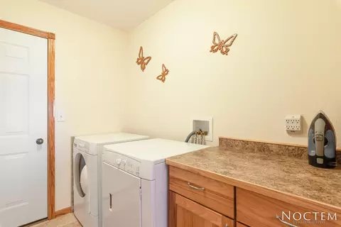 3024 Hillside Rd, Mandan, ND 58554 photo 7