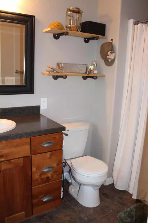 513 Pumice Loop, Bismarck, ND 58503 photo 10
