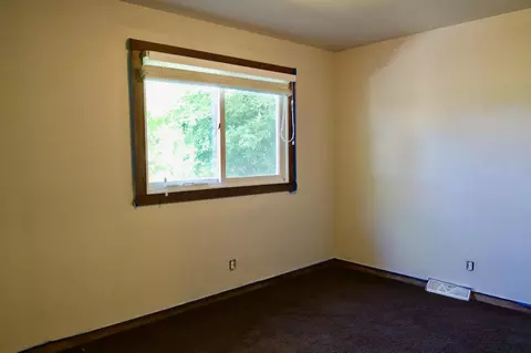 418 River Rd, Bismarck, ND 58504 photo 9