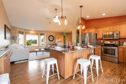 144 Dolan Dr, Lincoln, ND 58504 photo 10