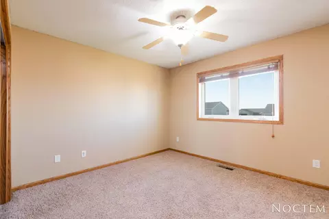 144 Dolan Dr, Lincoln, ND 58504 photo 14