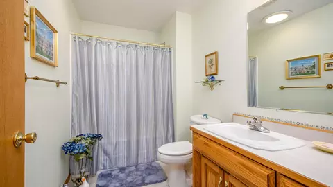 3907 Normandy St, Bismarck, ND 58503 photo 13