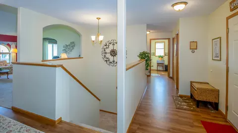 3907 Normandy St, Bismarck, ND 58503 photo 18