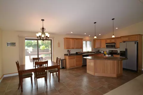 2205 Lacorte Loop, Bismarck, ND 58503 photo 6
