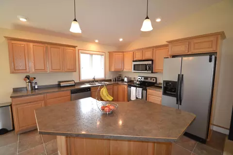 2205 Lacorte Loop, Bismarck, ND 58503 photo 7