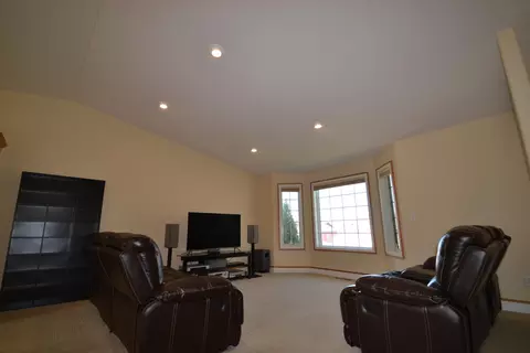 2205 Lacorte Loop, Bismarck, ND 58503 photo 5