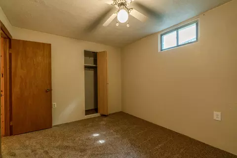 612 Meadow Ln, Bismarck, ND 58504 photo 20