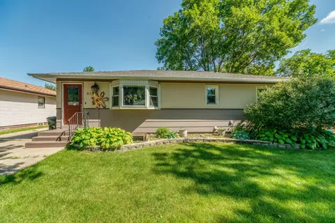 612 Meadow Ln, Bismarck, ND 58504 photo 24