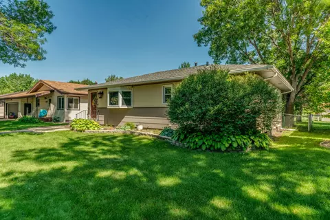612 Meadow Ln, Bismarck, ND 58504 photo 25