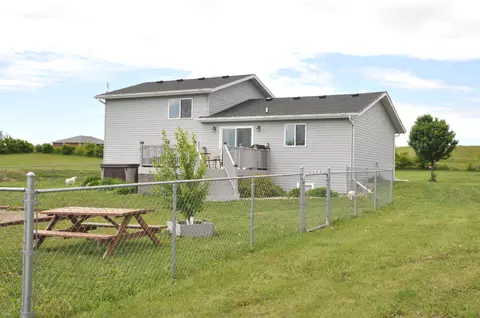 3730 W Meadows Dr N, Mandan, ND 58554 photo 48