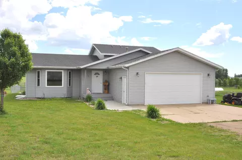 3730 W Meadows Dr N, Mandan, ND 58554 photo 57