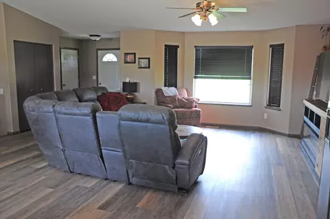 3730 W Meadows Dr N, Mandan, ND 58554 photo 7
