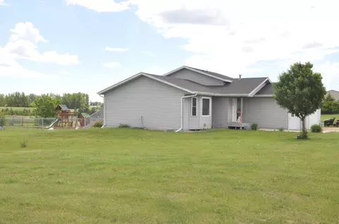 3730 W Meadows Dr N, Mandan, ND 58554 photo 54