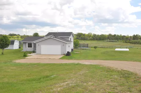 3730 W Meadows Dr N, Mandan, ND 58554 photo 58