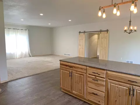 5728 Olive Tree Dr, Bismarck, ND 58503 photo 27