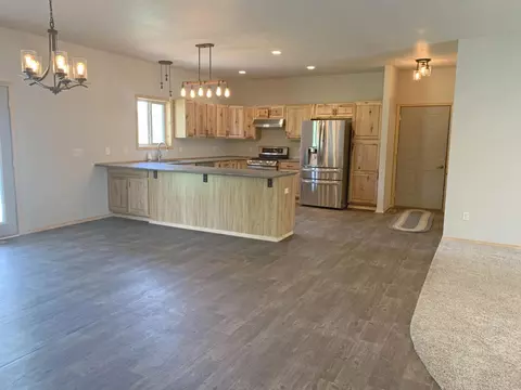 5728 Olive Tree Dr, Bismarck, ND 58503 photo 16