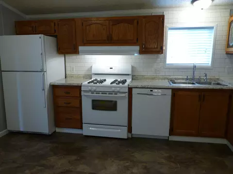 4226 Claridge Loop, Bismarck, ND 58503 photo 6