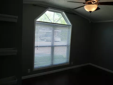 4226 Claridge Loop, Bismarck, ND 58503 photo 18
