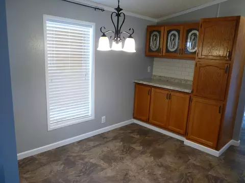 4226 Claridge Loop, Bismarck, ND 58503 photo 9