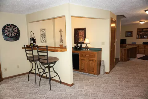 7455 Chestnut Dr, Bismarck, ND 58504 photo 21