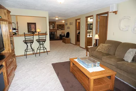 7455 Chestnut Dr, Bismarck, ND 58504 photo 23