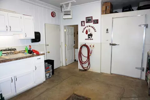 7455 Chestnut Dr, Bismarck, ND 58504 photo 31