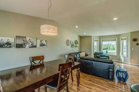 7620 Limestone Ln, Bismarck, ND 58503 photo 17