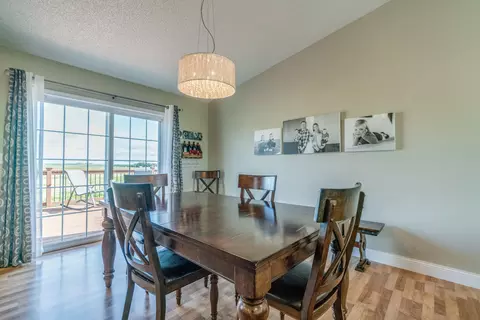 7620 Limestone Ln, Bismarck, ND 58503 photo 14