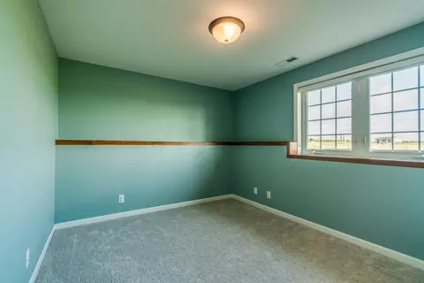 7620 Limestone Ln, Bismarck, ND 58503 photo 35