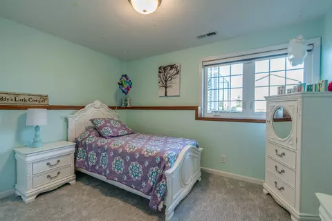 7620 Limestone Ln, Bismarck, ND 58503 photo 37