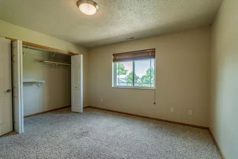 1083 E Turnpike Ave, Bismarck, ND 58501 photo 21