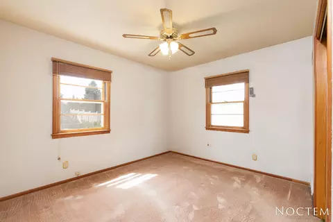 703 14th St NW, Mandan, ND 58554 photo 11
