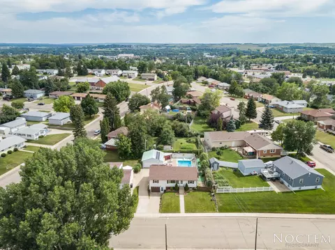 703 14th St NW, Mandan, ND 58554 photo 39