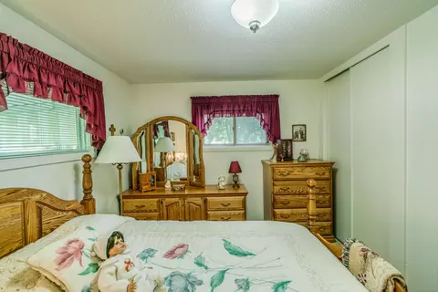 535 Sunset Pl, Bismarck, ND 58504 photo 11