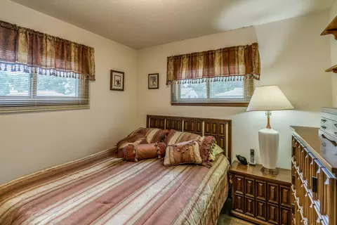 535 Sunset Pl, Bismarck, ND 58504 photo 12