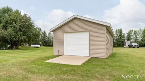 9410 Plainview Dr, Bismarck, ND 58503 photo 63