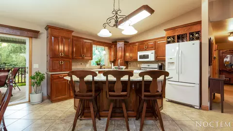 9410 Plainview Dr, Bismarck, ND 58503 photo 30