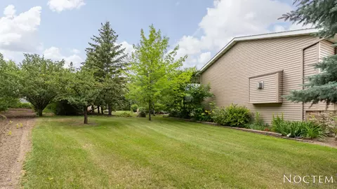9410 Plainview Dr, Bismarck, ND 58503 photo 55