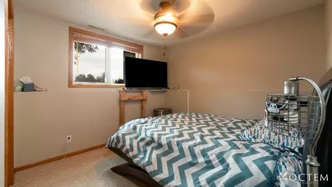 9410 Plainview Dr, Bismarck, ND 58503 photo 48