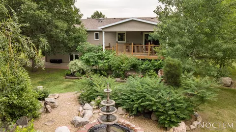9410 Plainview Dr, Bismarck, ND 58503 photo 14