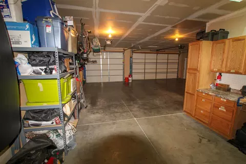 4512 Boulder Ridge Rd, Bismarck, ND 58503 photo 32