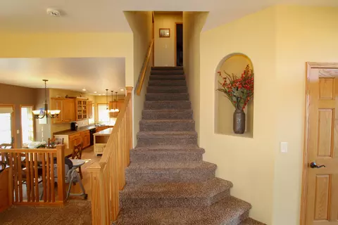 4512 Boulder Ridge Rd, Bismarck, ND 58503 photo 13
