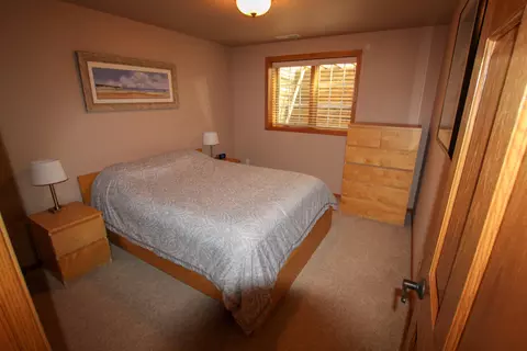 4512 Boulder Ridge Rd, Bismarck, ND 58503 photo 30