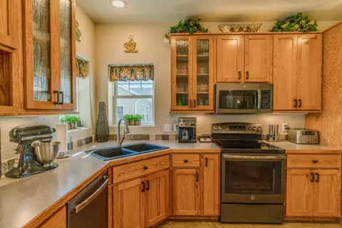 3523 Bottom Rd, Bismarck, ND 58504 photo 13