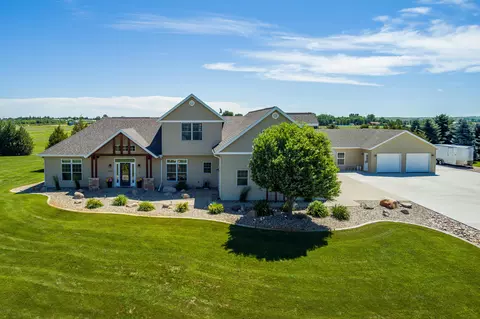 3523 Bottom Rd, Bismarck, ND 58504 photo 1