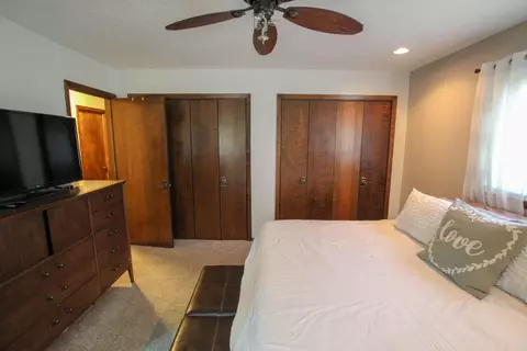 2537 E Boulevard Ave, Bismarck, ND 58501 photo 28