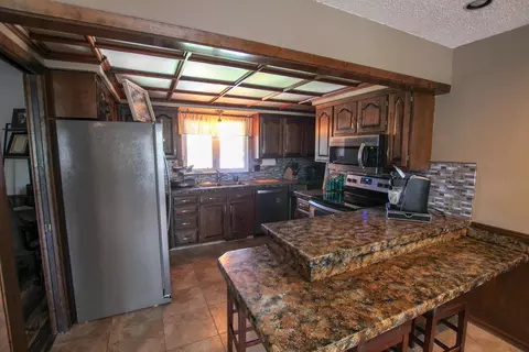 2537 E Boulevard Ave, Bismarck, ND 58501 photo 8
